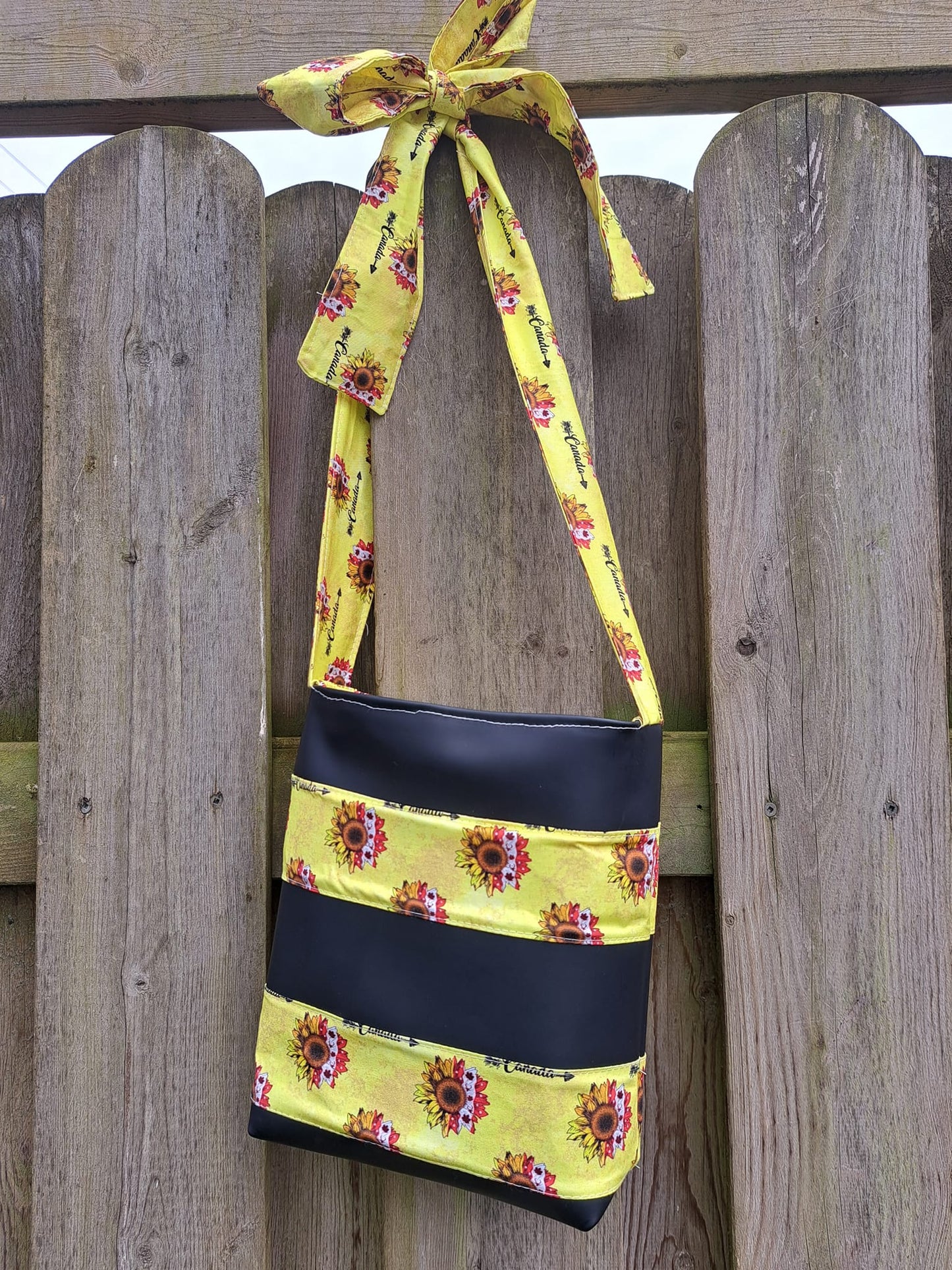 Folklore Tote