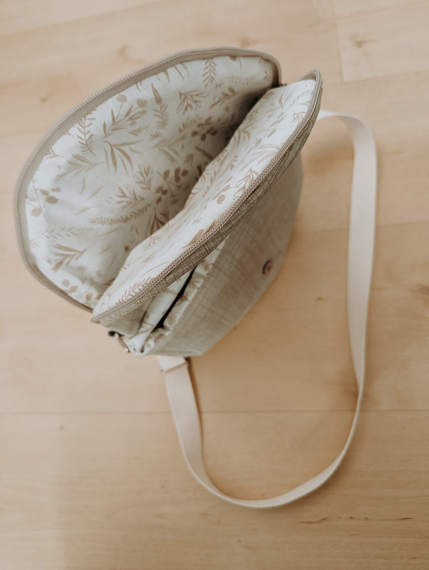 Carol Crossbody