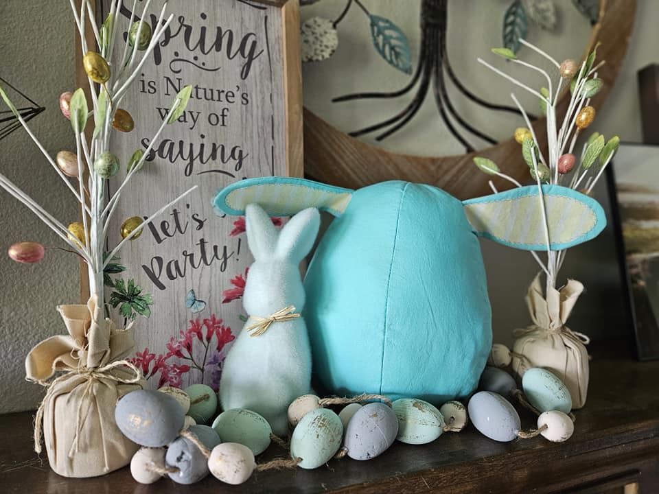 Sew Egg-stra Pillow