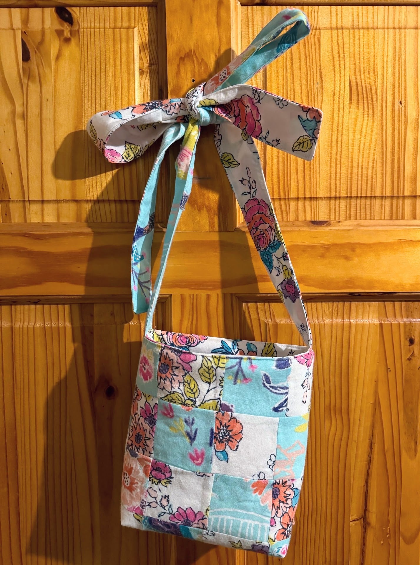 Folklore Tote